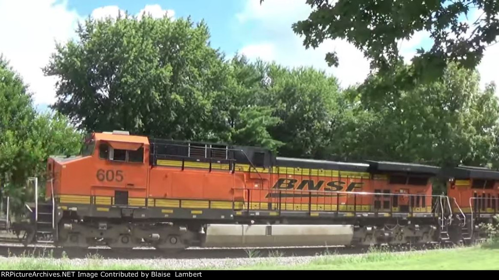 BNSF 605